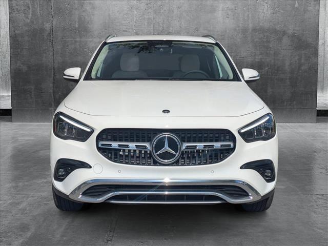 new 2025 Mercedes-Benz GLA 250 car, priced at $48,110