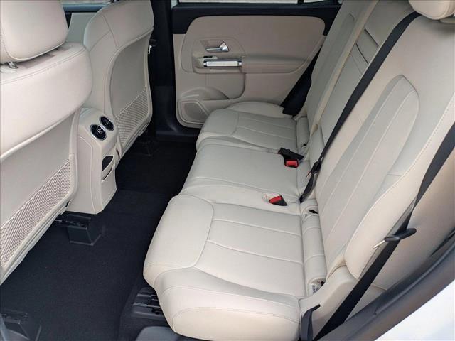 new 2025 Mercedes-Benz GLB 250 car, priced at $49,580