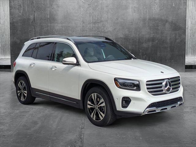 new 2025 Mercedes-Benz GLB 250 car, priced at $49,580