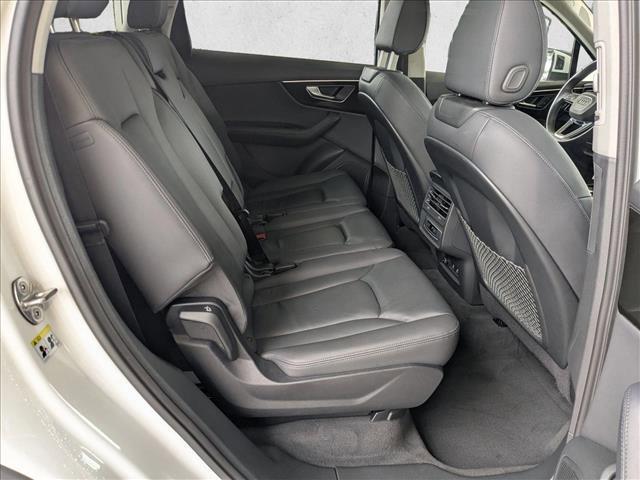 used 2024 Audi Q7 car, priced at $39,182