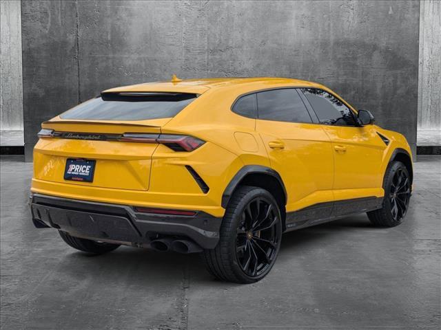 used 2020 Lamborghini Urus car, priced at $182,497