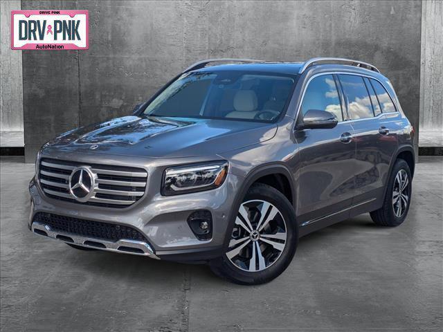 new 2025 Mercedes-Benz GLB 250 car, priced at $51,085