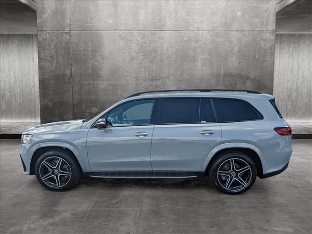 new 2025 Mercedes-Benz GLS 450 car, priced at $100,040