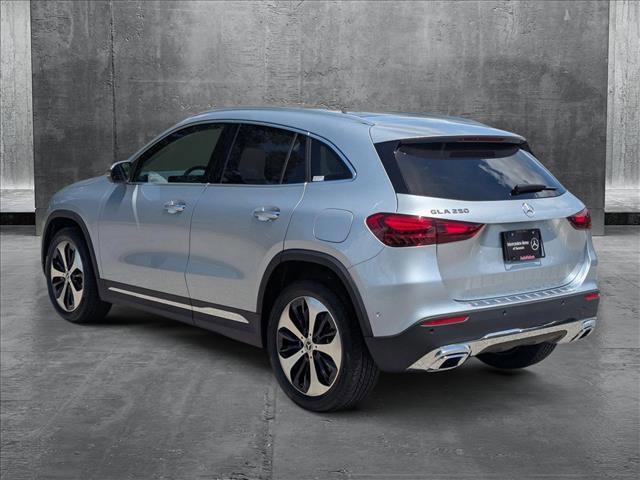 new 2025 Mercedes-Benz GLA 250 car, priced at $50,050