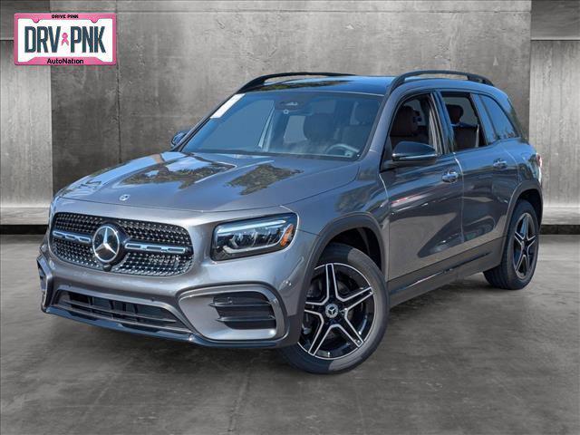 new 2025 Mercedes-Benz GLB 250 car, priced at $53,560