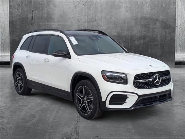 new 2025 Mercedes-Benz GLB 250 car, priced at $53,910