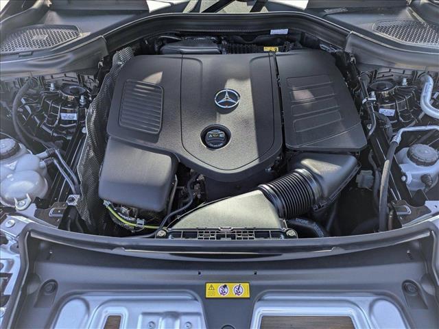 new 2025 Mercedes-Benz GLC 300 car, priced at $54,535