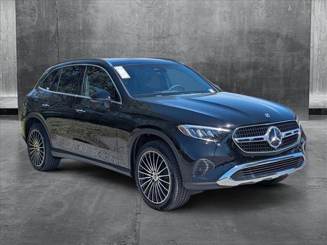 new 2025 Mercedes-Benz GLC 300 car, priced at $54,535