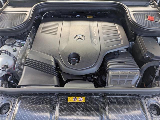 new 2025 Mercedes-Benz GLE 450 car, priced at $81,880