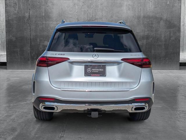 new 2025 Mercedes-Benz GLE 450 car, priced at $81,880