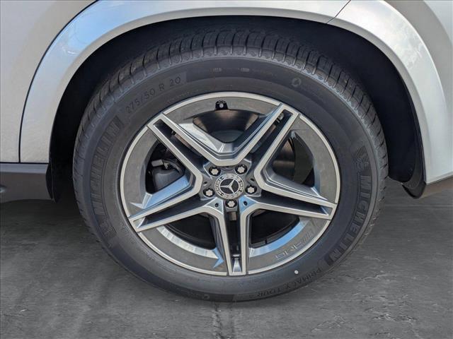 new 2025 Mercedes-Benz GLE 450 car, priced at $81,880