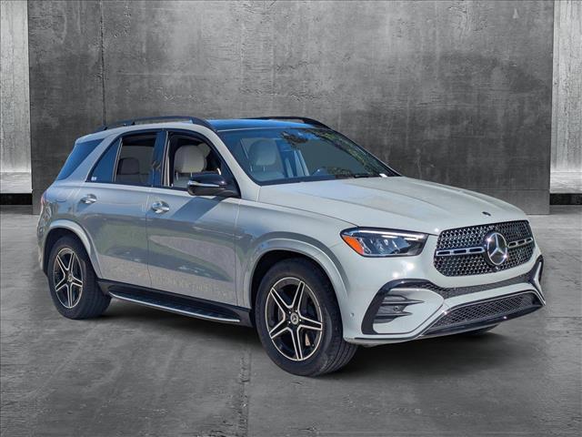 new 2025 Mercedes-Benz GLE 450 car, priced at $88,630