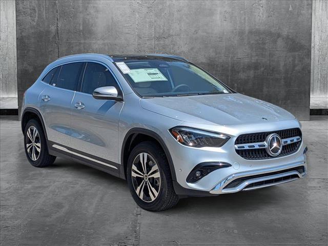 new 2025 Mercedes-Benz GLA 250 car, priced at $51,935