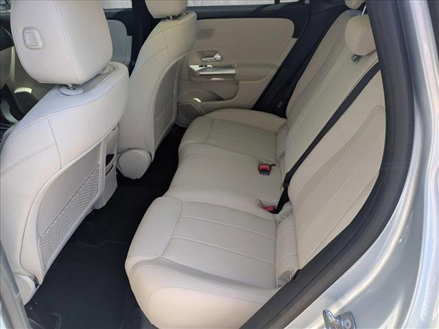 new 2025 Mercedes-Benz GLA 250 car, priced at $51,935
