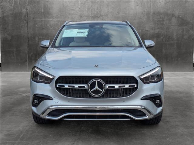 new 2025 Mercedes-Benz GLA 250 car, priced at $51,935