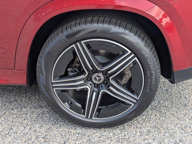 new 2025 Mercedes-Benz GLE 450 car, priced at $86,880