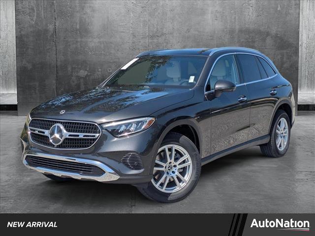 new 2025 Mercedes-Benz GLC 300 car, priced at $55,335