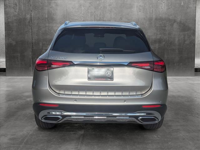 new 2024 Mercedes-Benz GLC 300 car, priced at $51,440