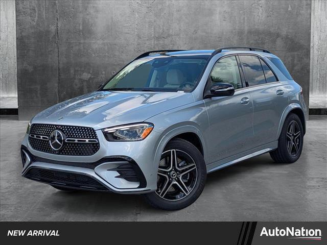 new 2025 Mercedes-Benz GLE 450 car, priced at $82,630