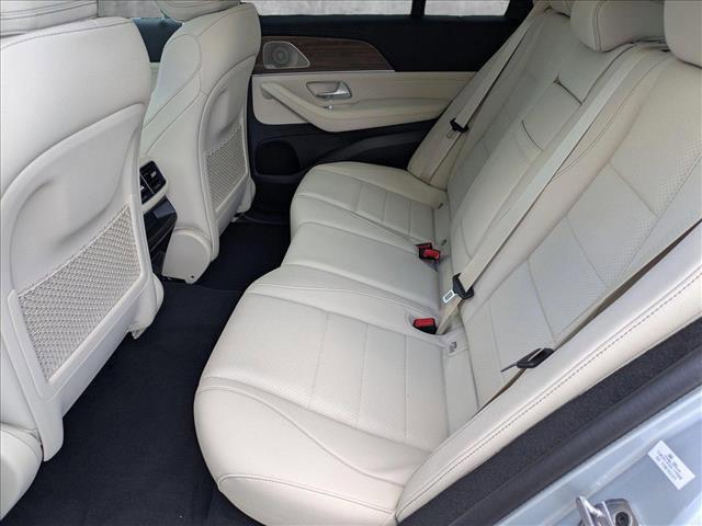 new 2025 Mercedes-Benz GLE 450 car, priced at $82,630