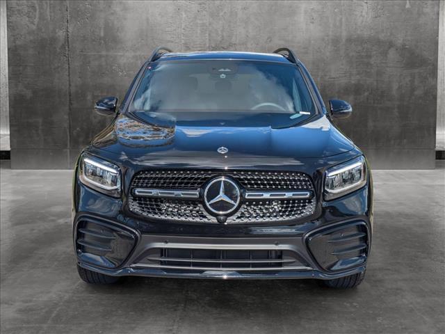 new 2025 Mercedes-Benz GLB 250 car, priced at $54,210