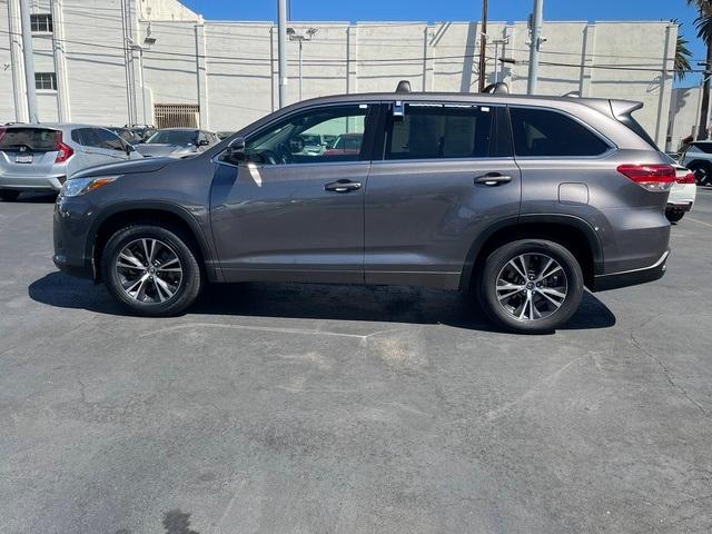 used 2018 Toyota Highlander car, priced at $22,100