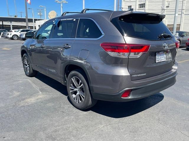 used 2018 Toyota Highlander car, priced at $22,100