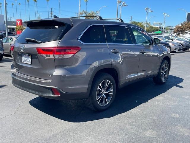 used 2018 Toyota Highlander car, priced at $22,100