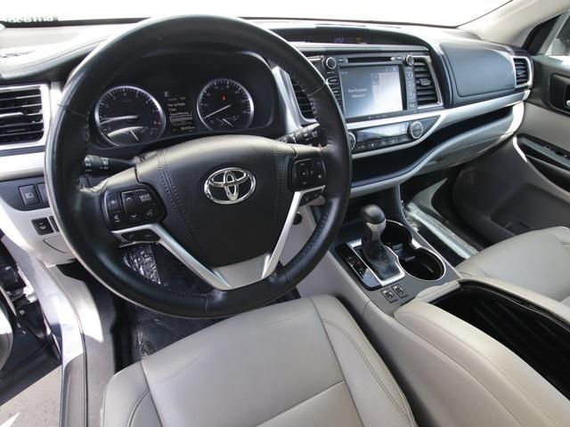 used 2018 Toyota Highlander car, priced at $30,900