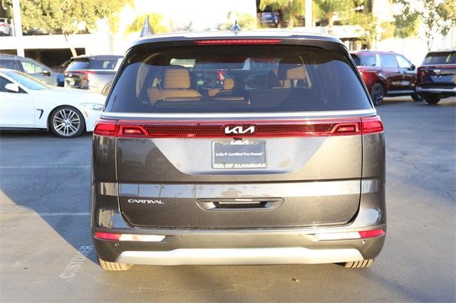 used 2024 Kia Carnival car, priced at $35,810