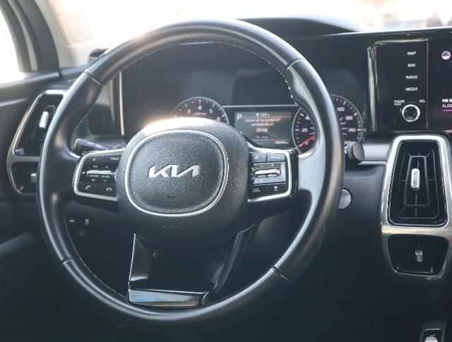 used 2022 Kia Sorento car, priced at $30,727