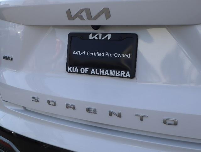 used 2022 Kia Sorento car, priced at $30,727