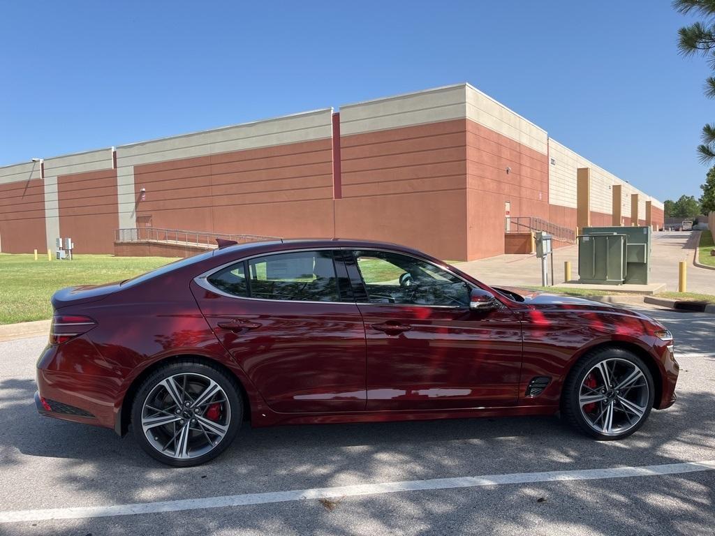 new 2025 Genesis G70 car, priced at $55,595