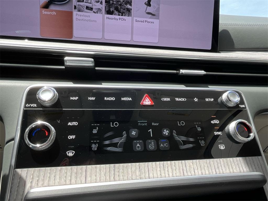 new 2025 Genesis GV80 car, priced at $81,178