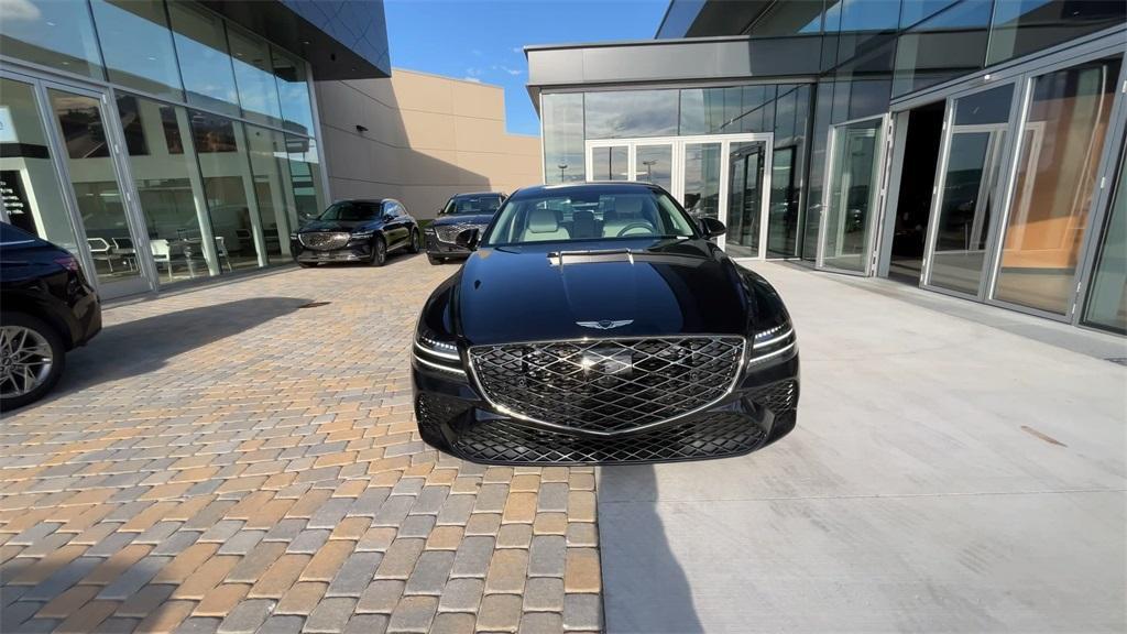 new 2025 Genesis G80 car, priced at $75,050