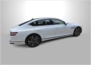 new 2025 Genesis G80 car, priced at $61,080