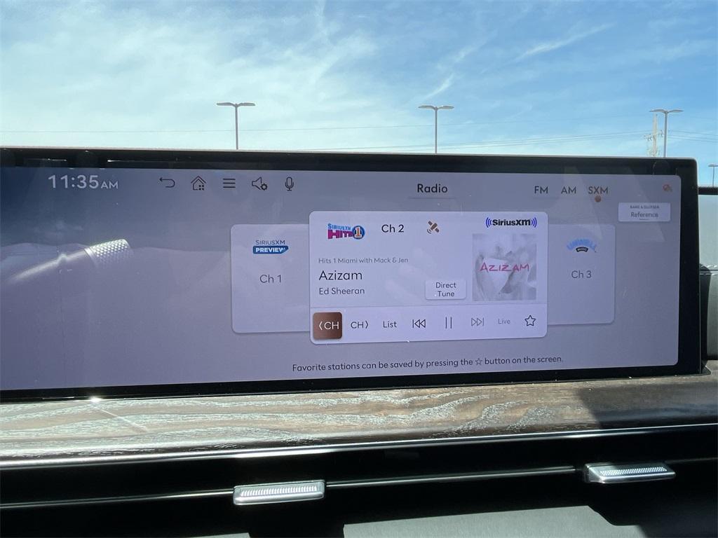 new 2025 Genesis GV80 car, priced at $67,707