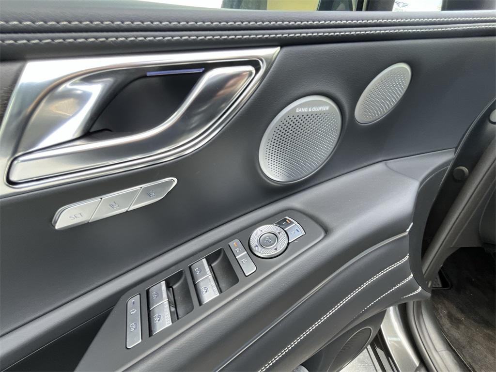new 2025 Genesis GV80 car, priced at $67,707