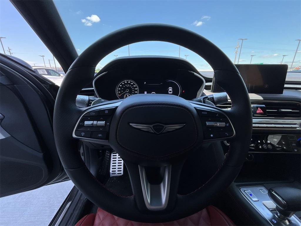 new 2025 Genesis G70 car, priced at $51,673