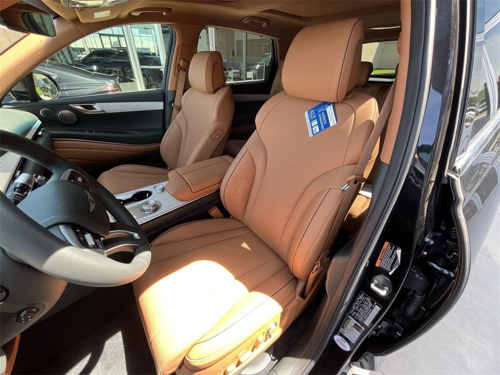 new 2025 Genesis GV80 car, priced at $71,394