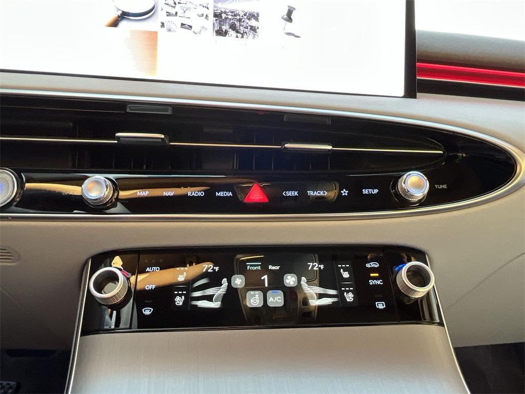 new 2026 Genesis GV70 car, priced at $59,270