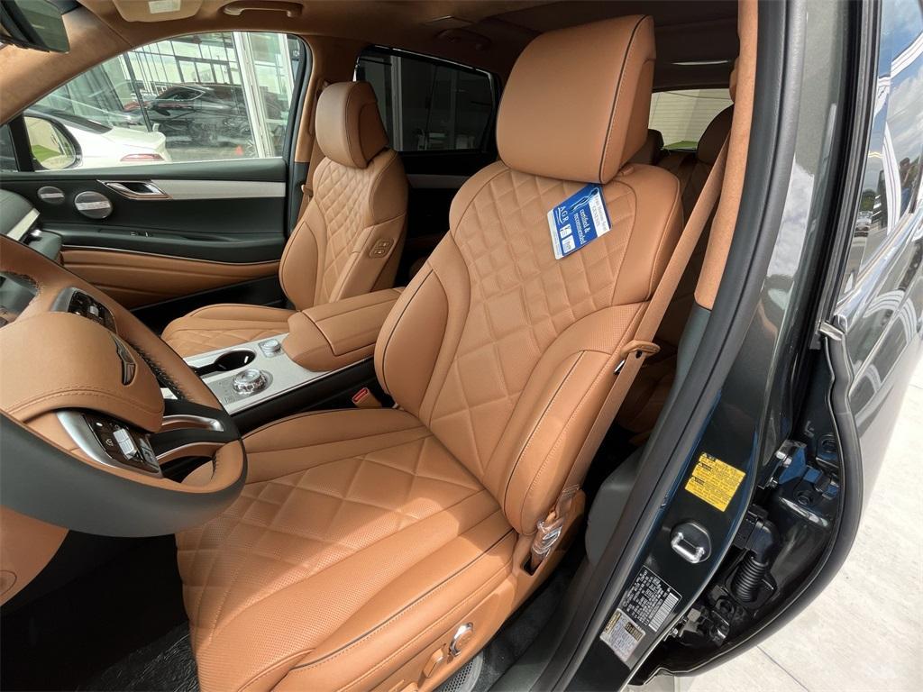 new 2025 Genesis GV80 car, priced at $80,262