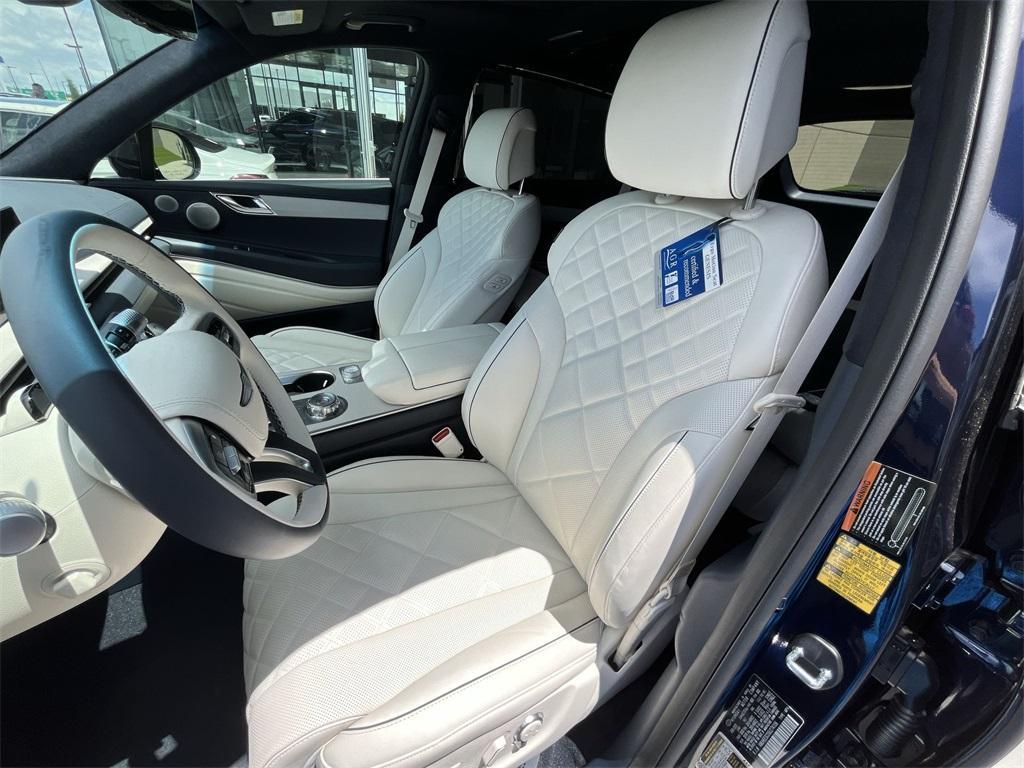 new 2025 Genesis GV80 car, priced at $81,267