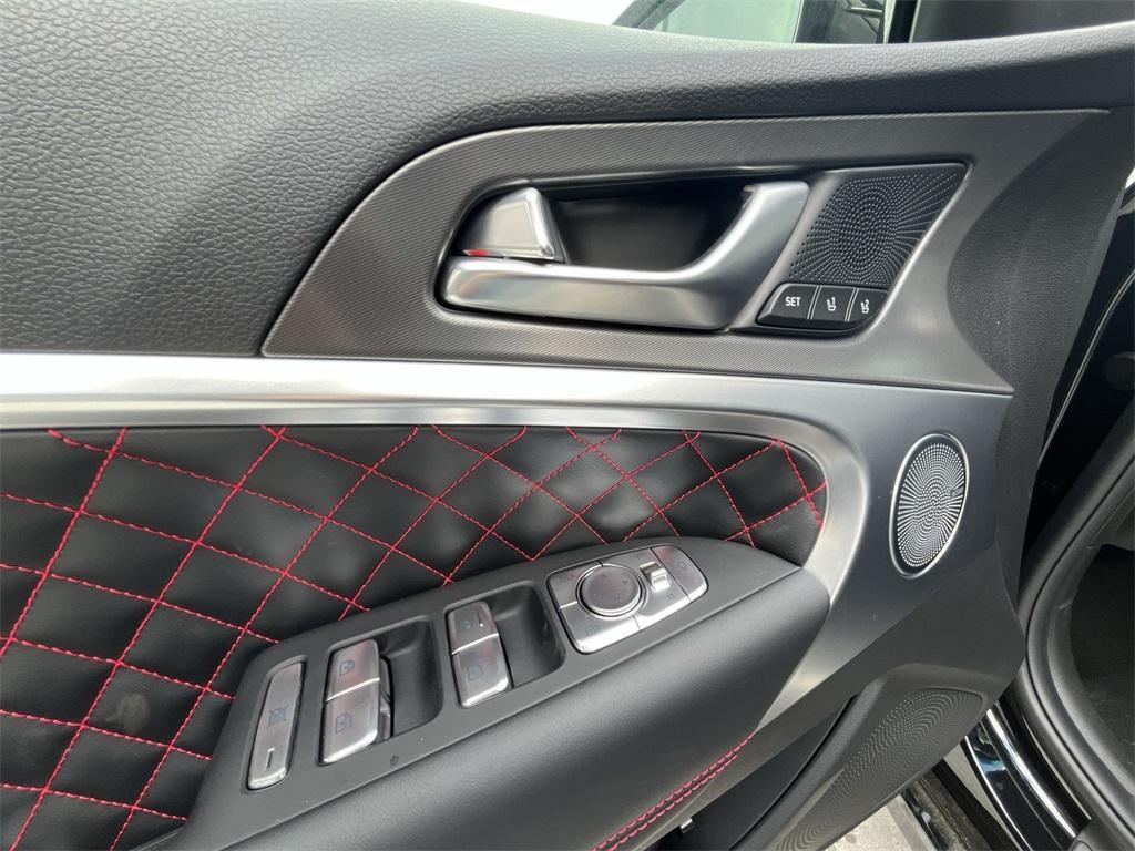 new 2025 Genesis G70 car, priced at $54,537