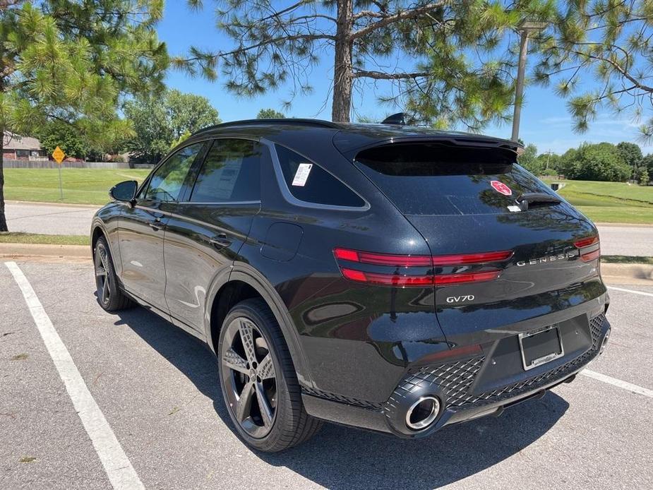 new 2025 Genesis GV70 car, priced at $63,694