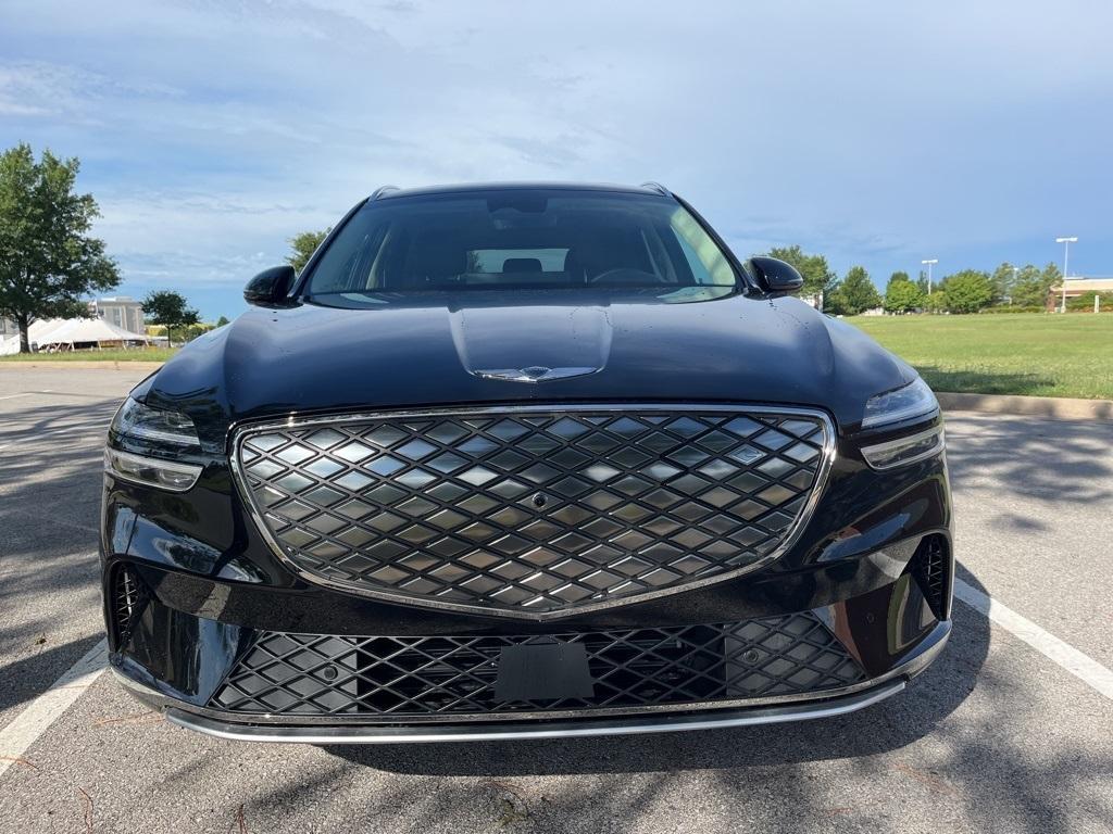 new 2025 Genesis Electrified GV70 car, priced at $74,995