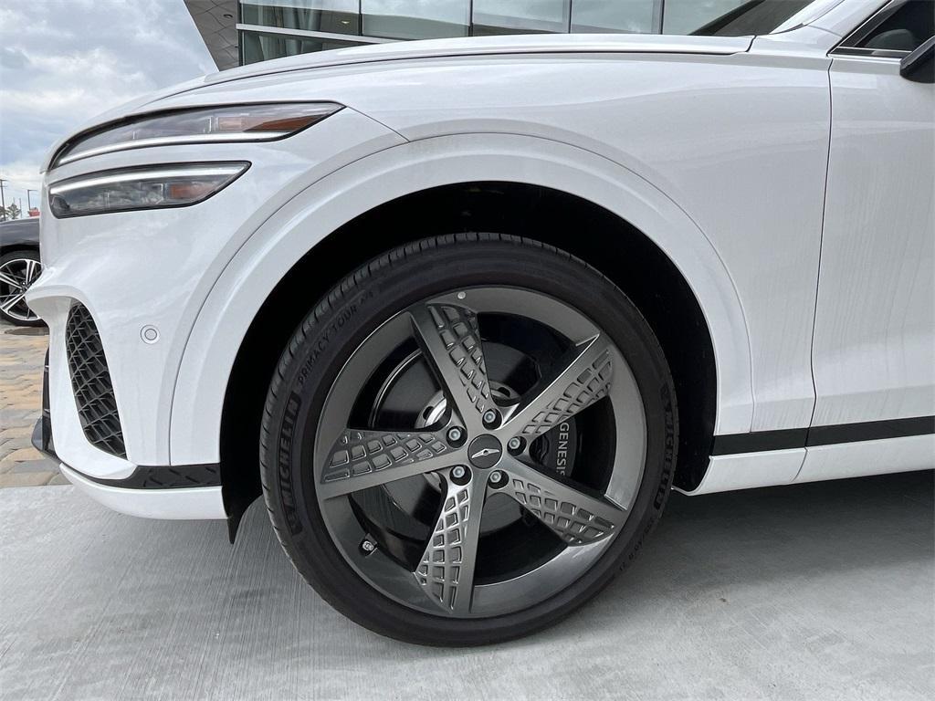 new 2025 Genesis GV70 car, priced at $61,710
