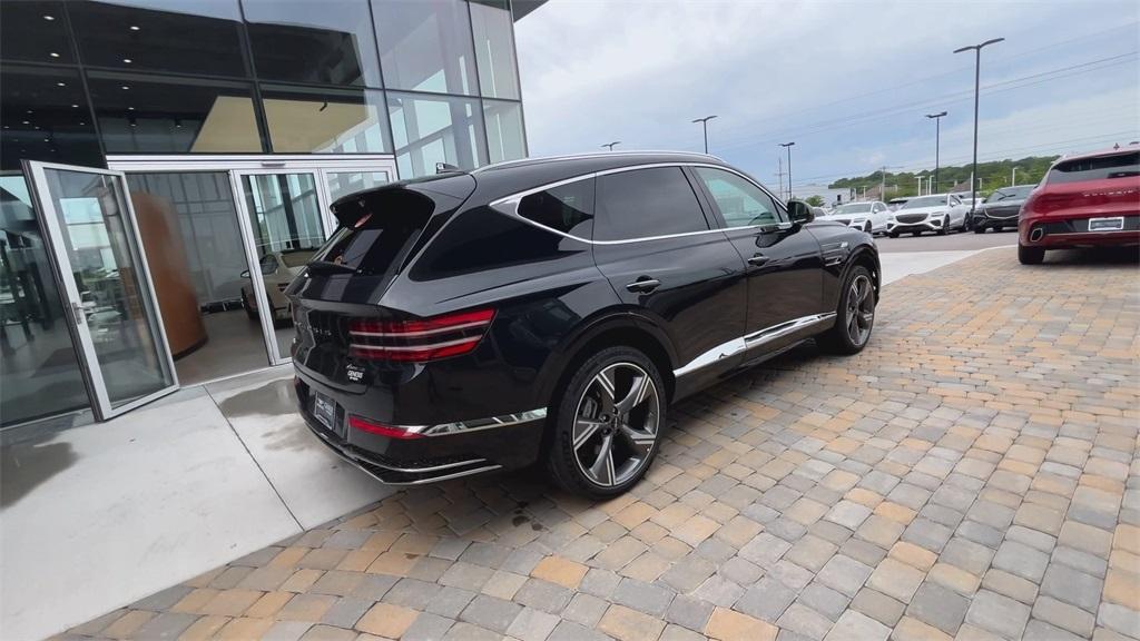 new 2025 Genesis GV80 car, priced at $80,262