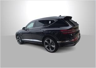 new 2025 Genesis GV80 car, priced at $80,262