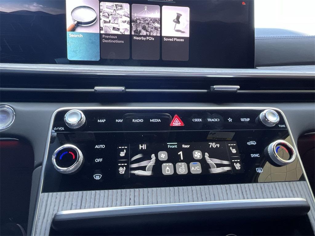 new 2025 Genesis GV80 car, priced at $81,917